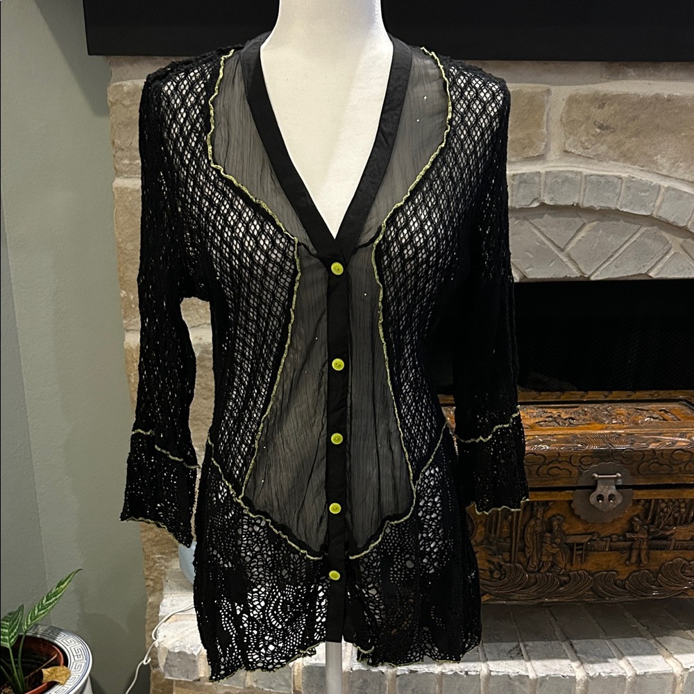 Alberto Makali NY Black Lace Top w/Yellow Cover Up Y2K whimsy festival goth